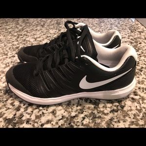 Nike Air Zoom Prestige Tennis Shoes